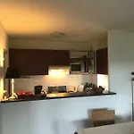- 40 M2 アパート *