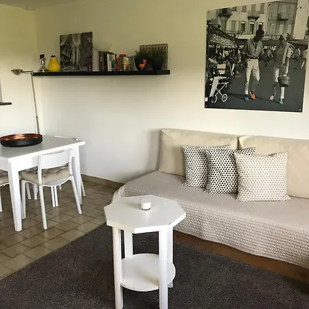 - 40 M2 * Saint-Tropez